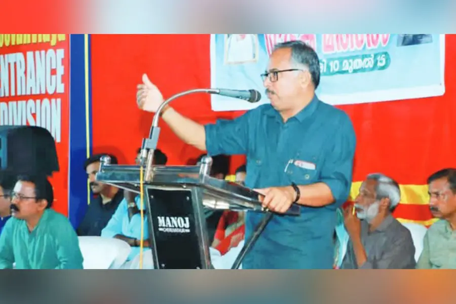കവികള് അധികാരത്തിന്റെ വാഴ്ത്തുപാട്ടുകാരല്ല -മാധവന് പുറച്ചേരി