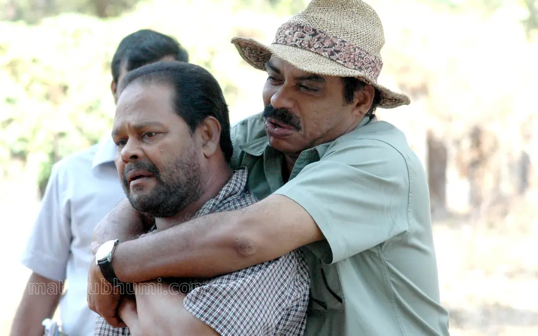 ഇന്നസെന്റും സത്യൻ അന്തിക്കാടും | ഫോട്ടോ: മാതൃഭൂമി