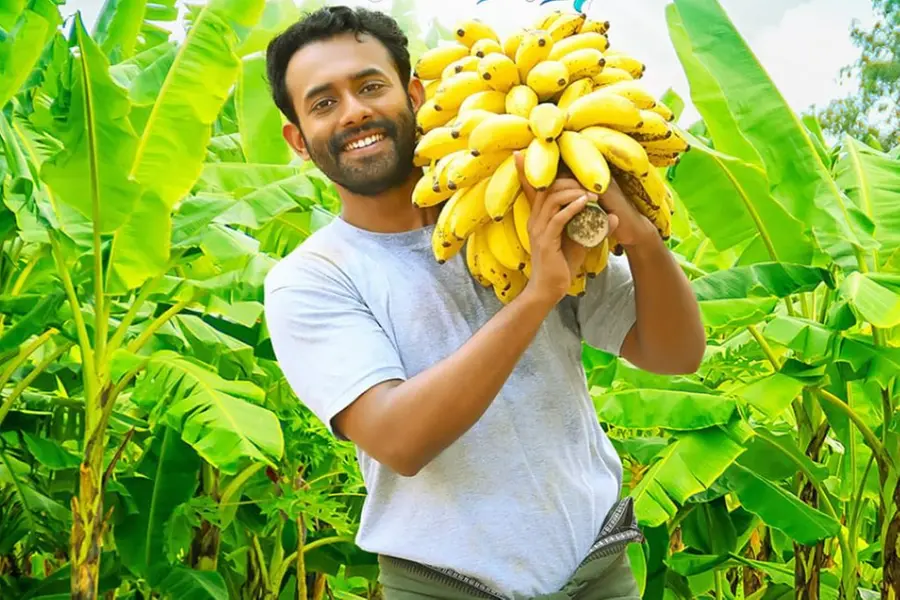 തീപ്പൊരി ബെന്നിയായി അർജുൻ അശോകൻ; ഫസ്റ്റ് ലുക്ക് പുറത്ത്