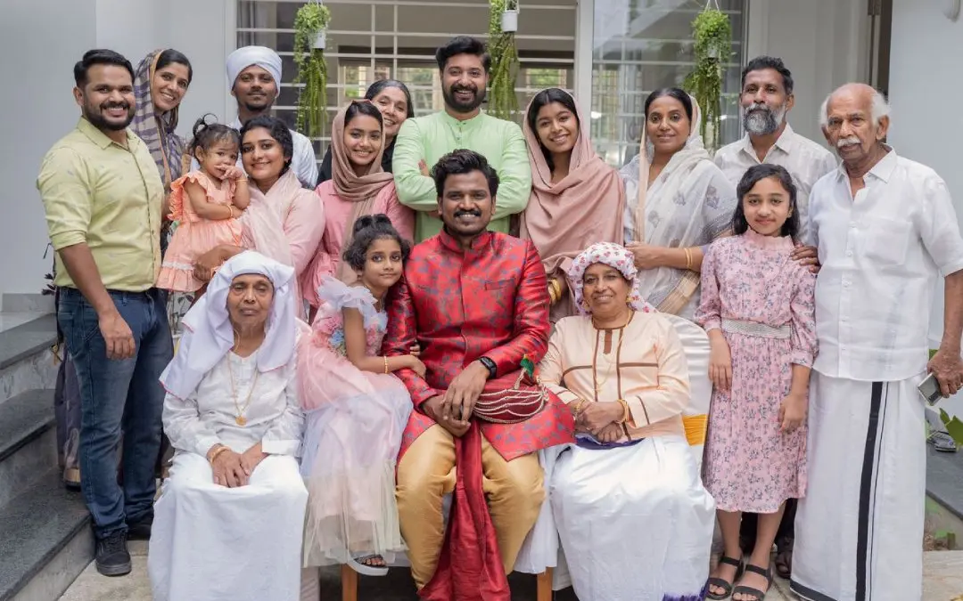 സുലൈഖ മൻസിൽ സിനിമയുടെ പോസ്റ്റർ