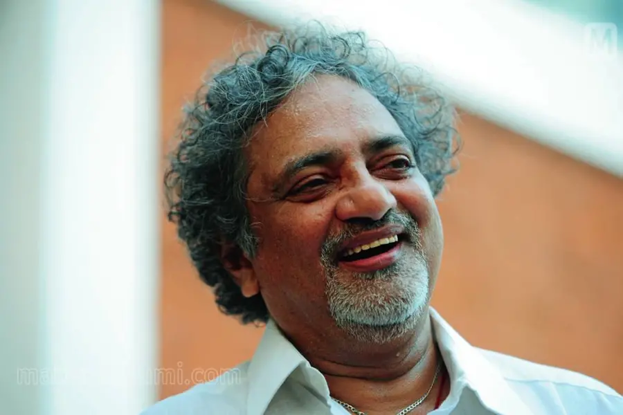 കോഴിക്കോടിന്റെ മണ്ണിലേക്കെത്തിയ കലാകാരന്മാരേ സ്വാഗതം-ജോയ് മാത്യു
