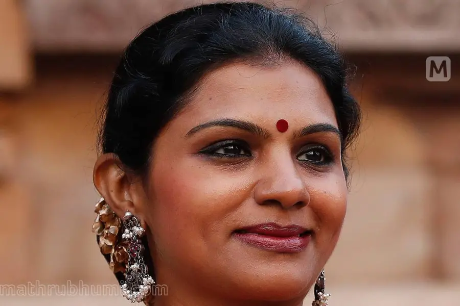 'രണ്ടുകൊല്ലത്തിനുള്ളില്‍ അരങ്ങേറ്റം, ഉടനെ മത്സരം; ആ രീതി നല്ലതാണോ എന്ന് ചിന്തിക്കണം'