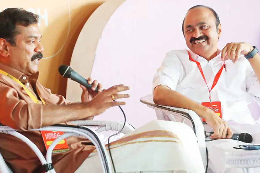 'രാഷ്ട്രീയപ്പാര്ട്ടിയില് അംഗമായില്ലെങ്കിലും പൊളിറ്റിക്കലാകാന് കഴിയണം'- വി.ഡി. സതീശന്
