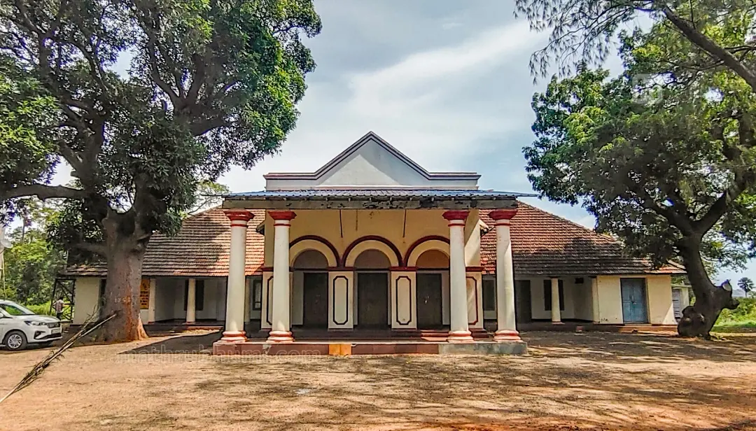 കുറ്റാലം കൊട്ടാരം (ഫയല് ചിത്രം)