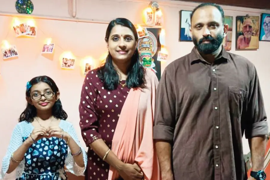 എലിഫന്റ് വിസ്പറേഴ്സിന്റെ ഓസ്കർ; അഭിമാനത്തോടെ വൈശാഖും ചെർപ്പുളശ്ശേരിയും