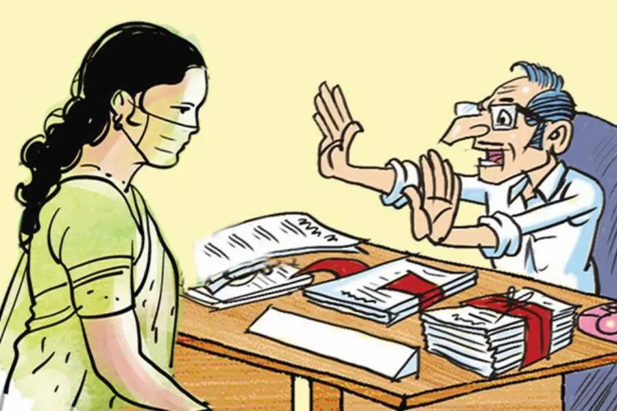 കരമടക്കാന് ചെന്ന വീട്ടമ്മക്ക് നഗരസഭാ അധികൃതരുടെ പരിഹാസവും അവഗണനയും