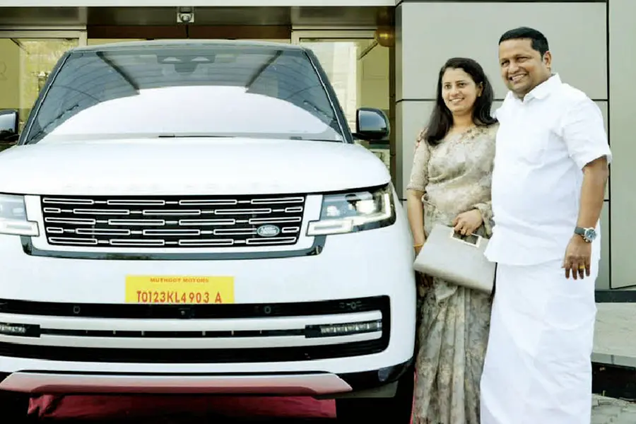 2023 പതിപ്പ് കേരളത്തിൽ ആദ്യം; റേഞ്ച് റോവര് ഓട്ടോബയോഗ്രഫി സ്വന്തമാക്കി നിര്മാതാവ് ജോബി ജോര്ജ്