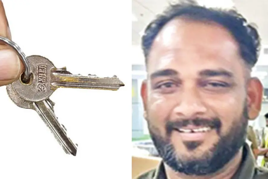 കോഴിക്കോട് വിമാനത്താവളം വഴി താക്കോല് രൂപത്തില് കടത്താന് ശ്രമിച്ച സ്വര്ണംപിടിച്ചു