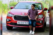 സ്വപ്‌നം യാഥാര്‍ഥ്യമായ നിമിഷം; സൂരജ് തേലക്കാടിന്റെ യാത്രകള്‍ ഇനി സ്‌കോഡ സ്ലാവിയയില്‍