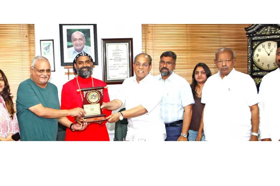 'മാതൃഭൂമി നാടിന് നൽകിയ നന്മകള് വാക്കുകള്ക്ക് അതീതം'; ശതാബ്ദി ആശംസ നേർന്ന് മെത്രാപ്പോലീത്ത