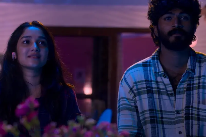 അനിഖയുടേയും മെൽവിന്റേയും പ്രണയനിമിഷങ്ങൾ; 'ഓ മൈ ഡാർലിംഗി'ലെ വീഡിയോ ഗാനം പുറത്തിറങ്ങി