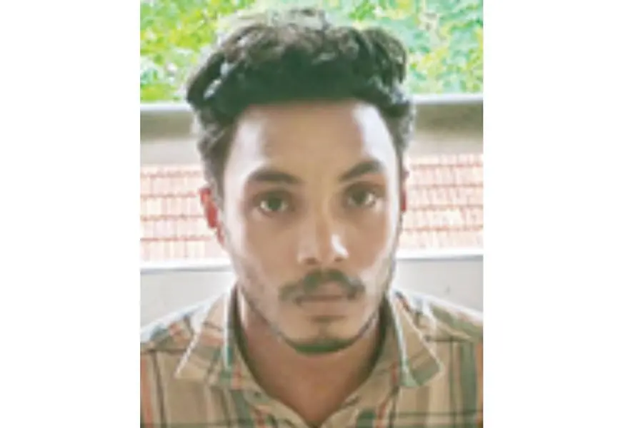 കുട്ടികളുടെ നഗ്നചിത്രങ്ങളും വീഡിയോകളും കണ്ടു, വാട്സാപ്പില് കൈമാറി; യുവാവിന് ഒരുവര്ഷം തടവ്