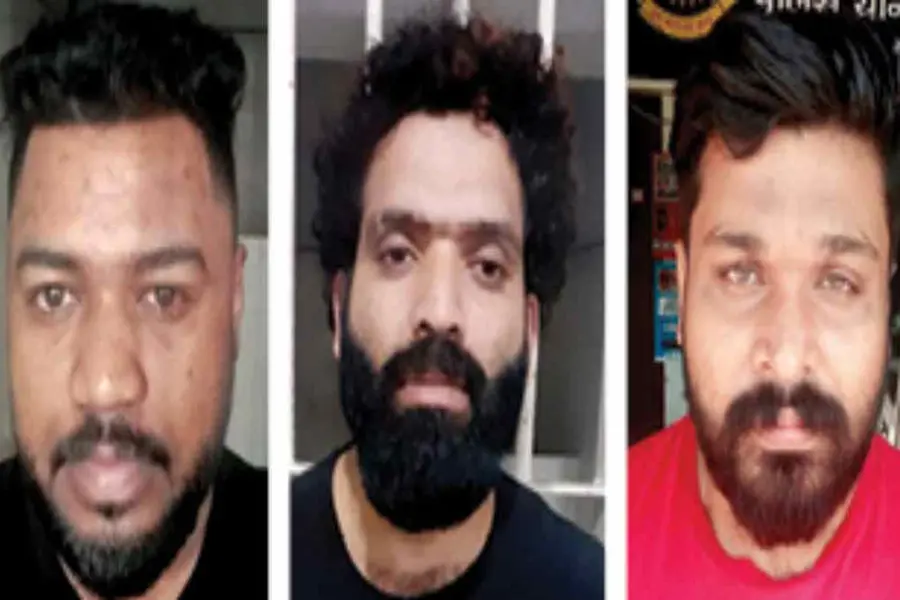 കൊച്ചിയില് ഗുണ്ടകള് ഏറ്റുമുട്ടി; മരട് അനീഷ് അടക്കം 17 പേര്ക്കെതിരേ കേസ്, 3 പേര് പിടിയില്