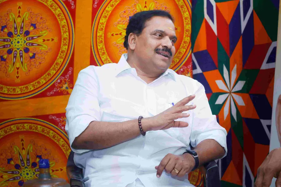 സന്ദീപ് വാര്യരുടെ കോണ്ഗ്രസ് പ്രവേശം ആത്മഹത്യയ്ക്ക് തുല്യമെന്ന് പി.കെ.കൃഷ്ണദാസ്