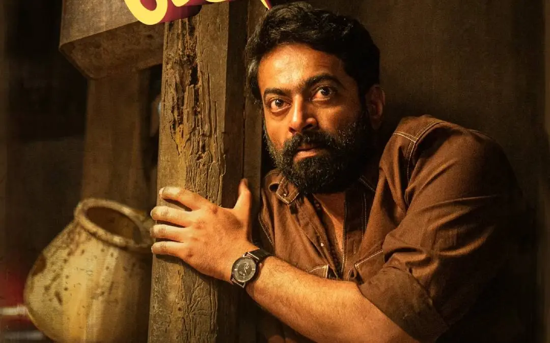 'പാപ്പച്ചൻ ഒളിവിലാണ്' എന്ന ചിത്രത്തിൽ സൈജു കുറുപ്പ്