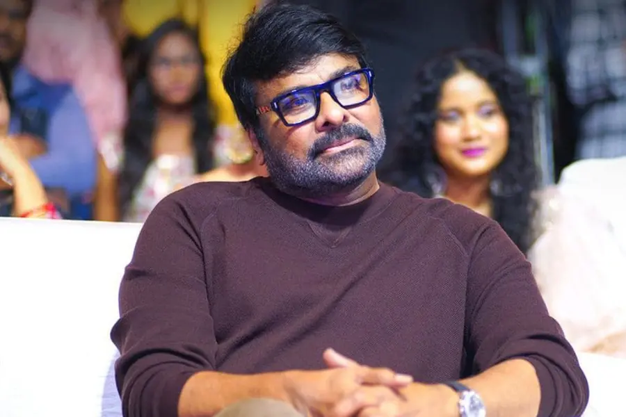 അതിലെന്താണ് ഇത്ര വലിയ തെറ്റ്?, റീമേക്ക് ചിത്രങ്ങൾ ചെയ്യുന്നതിനേക്കുറിച്ച് ചിരഞ്ജീവി