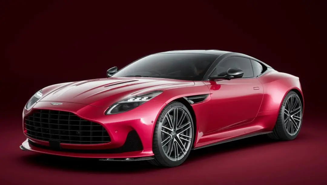 ആസ്റ്റണ് മാര്ട്ടിന് ഡി.ബി.12 | Photo: Aston Martin