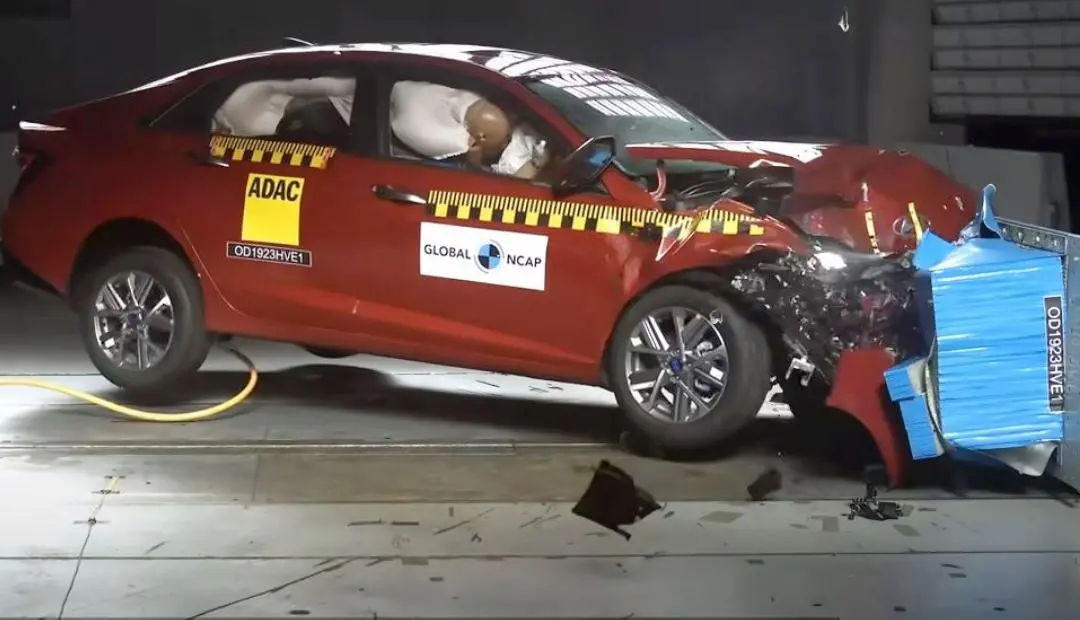 ഹ്യുണ്ടായി വെര്ണയുടെ ക്രാഷ് ടെസ്റ്റ് | Photo: Global NCAP