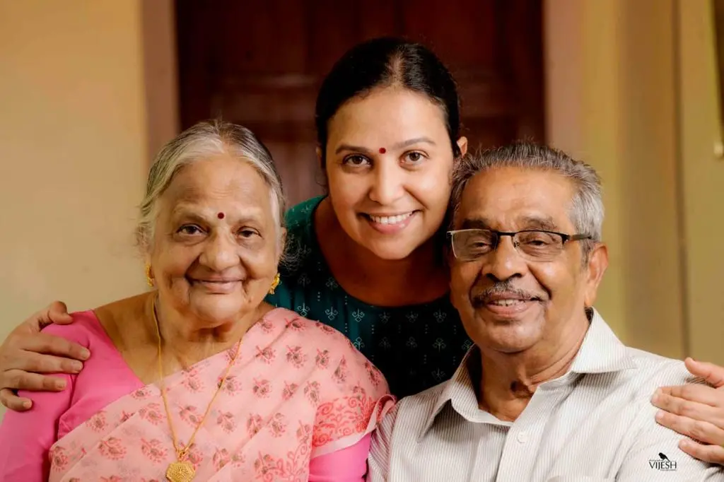 അച്ഛനമ്മമാർക്കൊപ്പം രാജശ്രീ