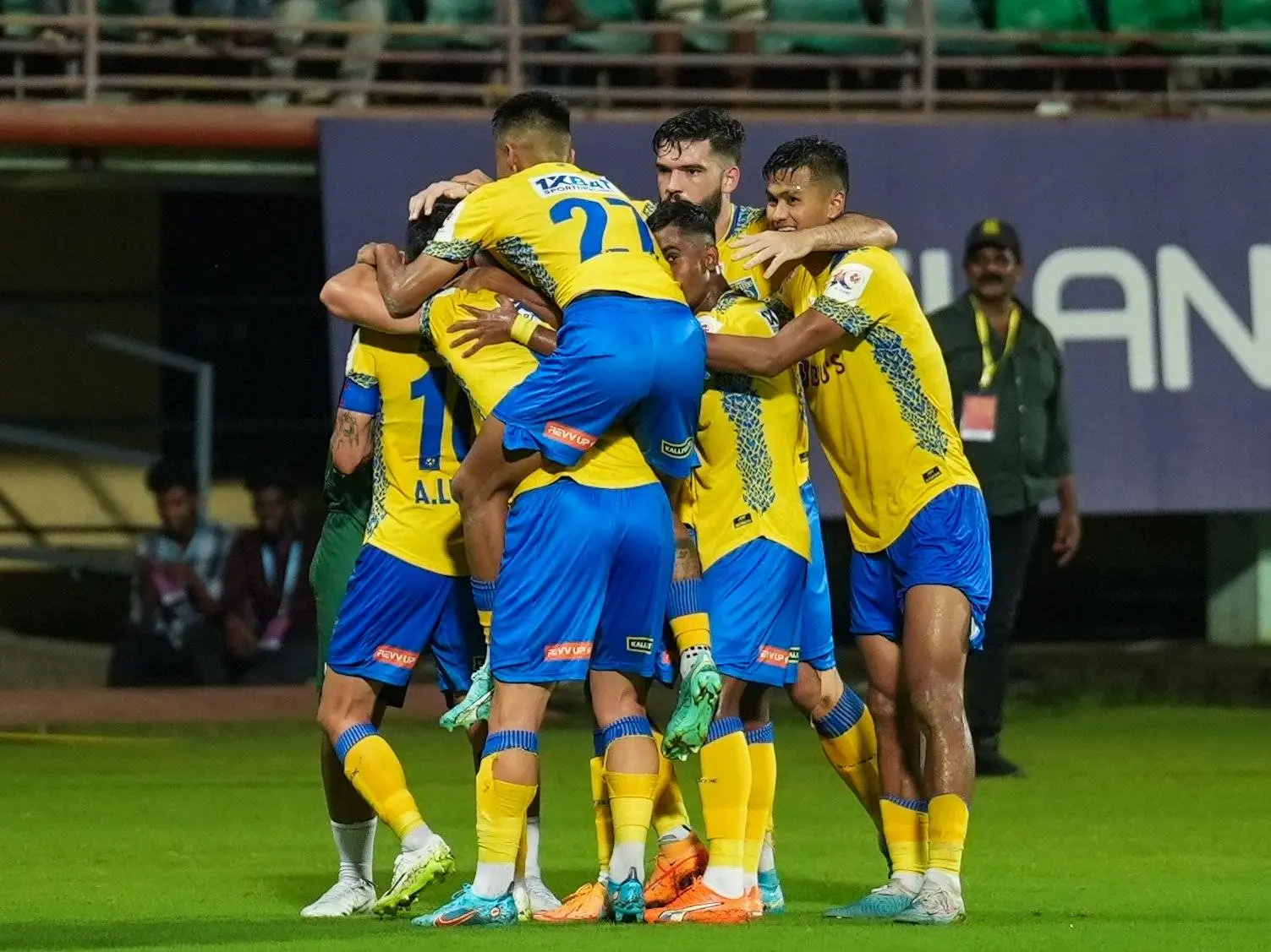 Photo: https://twitter.com/KeralaBlasters