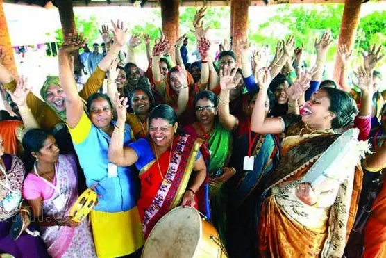 അവരെ പരിഹസിക്കരുത്; കുടുംബശ്രീക്കാര് പ്രളയകാലത്ത് സംഭാവന നല്കിയത് 7 കോടി രൂപ