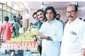 ദിനേശ് ഓണം വിപണനമേള തുടങ്ങി