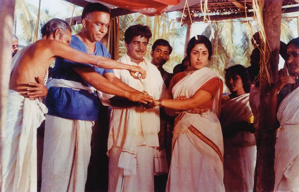 ചെമ്മീൻ ചിത്രത്തിൽ സത്യൻ, ഷീല, കൊട്ടാരക്കര എന്നിവർ