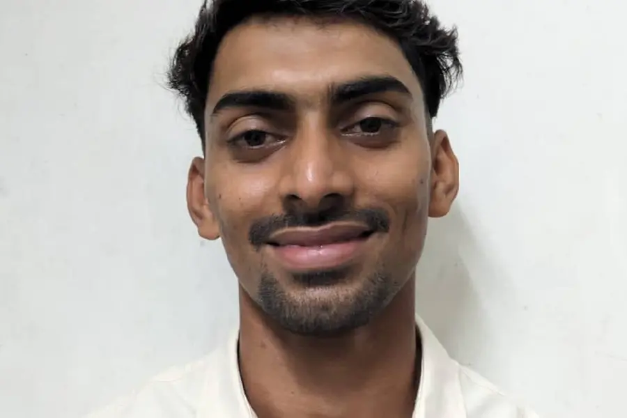 സ്വർണം പൊടിയാക്കി അടിവസ്ത്രത്തിലൊളിപ്പിച്ചു; കരിപ്പൂരിൽ യാത്രക്കാരൻ പിടിയിൽ