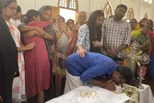സാറയ്ക്ക് യാത്രാമൊഴി നല്‍കി പ്രിയപ്പെട്ടവര്‍; മൃതദേഹം സംസ്‌കരിച്ചു