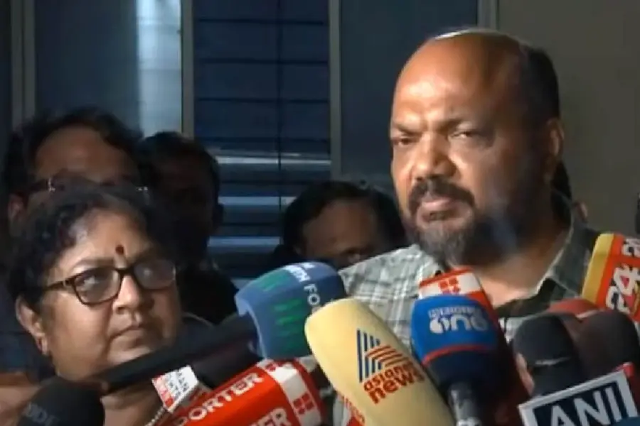 കുസാറ്റ് അപകടം: വീഴ്ചയുണ്ടായോ എന്ന് പരിശോധിക്കാൻ ഉന്നതവിദ്യാഭ്യാസ വകുപ്പിനും പോലീസിനും നിർദേശം
