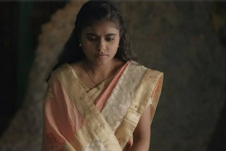 'സ്ഥല്' : പുരുഷാധിപത്യത്തിലെ നിസ്സഹായരായ പെണ്കുട്ടികളുടെ കഥ