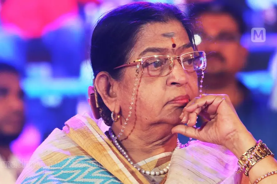 ഗായിക പി. സുശീല ആശുപത്രിയിൽ, ആരോഗ്യനില തൃപ്തികരം
