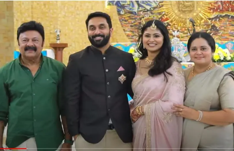 ലാലു അലക്സിന്റെ മകളുടെ വിവാഹ നിശ്ചയത്തില് നിന്നുള്ള ചിത്രം | Photo: youtube/ CREW6 PROJECTS PHOTOGRAPHY