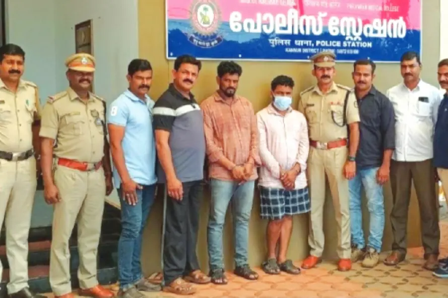 അഞ്ഞൂറിലേറെ CCTV ദൃശ്യങ്ങൾ, പല സംസ്ഥാനങ്ങൾ; പ്രതികളെ കുടുക്കി, സ്വർണം വീണ്ടെടുത്ത് പരിയാരം സ്ക്വാഡ്