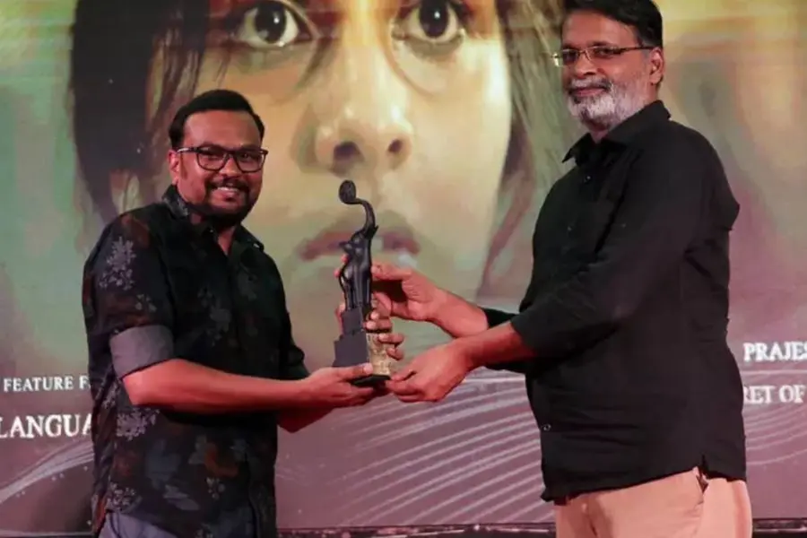 മൈസൂര് ഇന്റര്നാഷണല് ഫിലിം ഫെസ്റ്റില് പ്രജേഷ്സെന് മികച്ച സംവിധായകന്