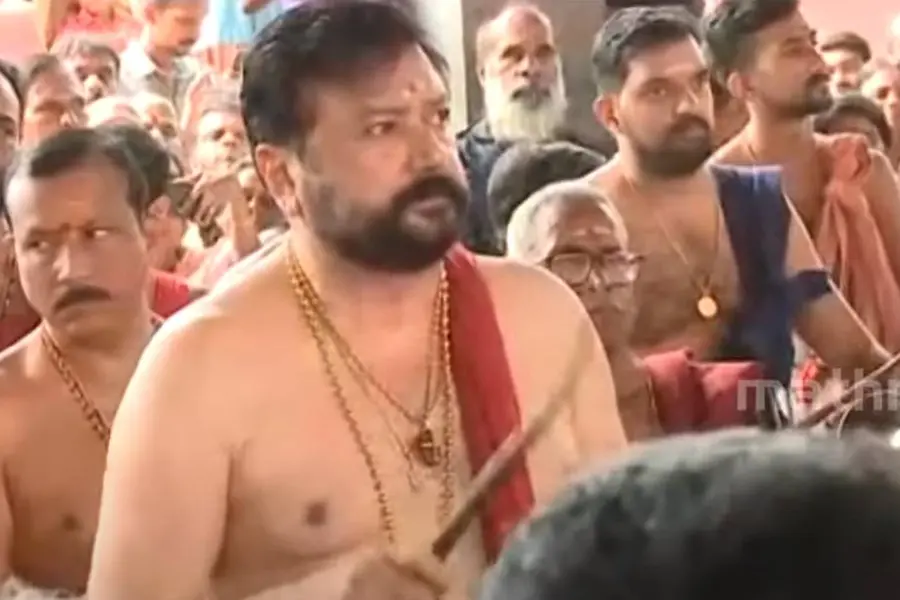ചോറ്റാനിക്കര നവരാത്രി മഹോത്സവം; മേളപ്രമാണിയായി ജയറാം, ഭക്തിസാന്ദ്രമായി പവിഴമല്ലി | VIDEO