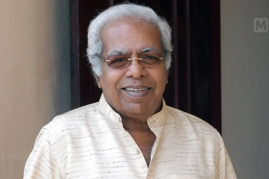 'നിന്റെ അച്ഛനാടാ പറയുന്നേ...കത്തി താഴെയിടെടാ' നിസ്സഹായതയുടെ പരകോടിയില്‍ സ്ഥാപിച്ച നടന്റെ ശബ്ദം!