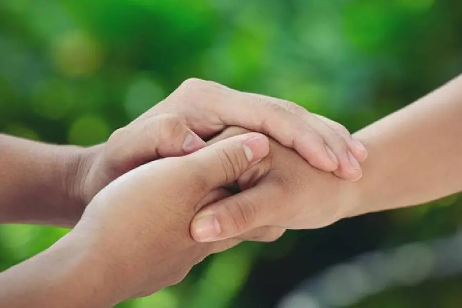 അഞ്ചാം വയസ്സില് അര്ബുദം; അലന് ദീപേഷിന്റെ ചിരി കാക്കാന് വേണം നന്മമനസ്സുകളുടെ സഹായം