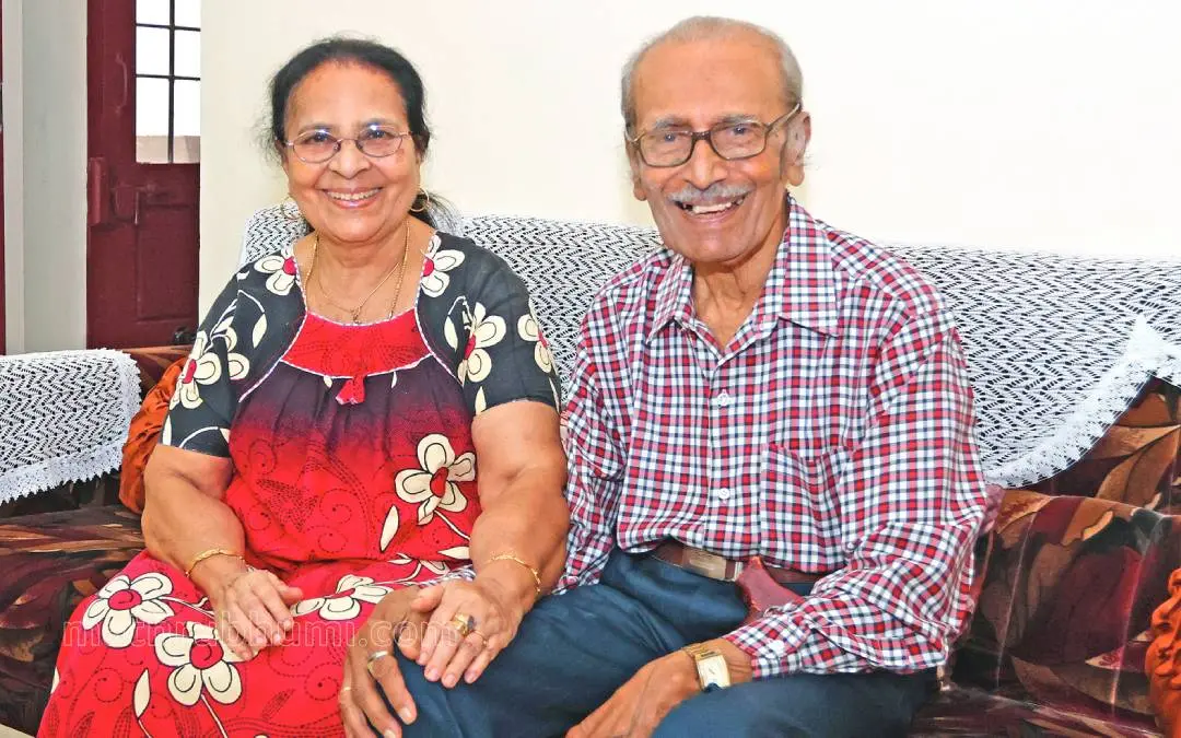 ജെ.സി. ഡാനിയലിന്റെ മകൻ ഹാരിസും ഭാര്യ സുശീലയും | ഫോട്ടോ: മാതൃഭൂമി
