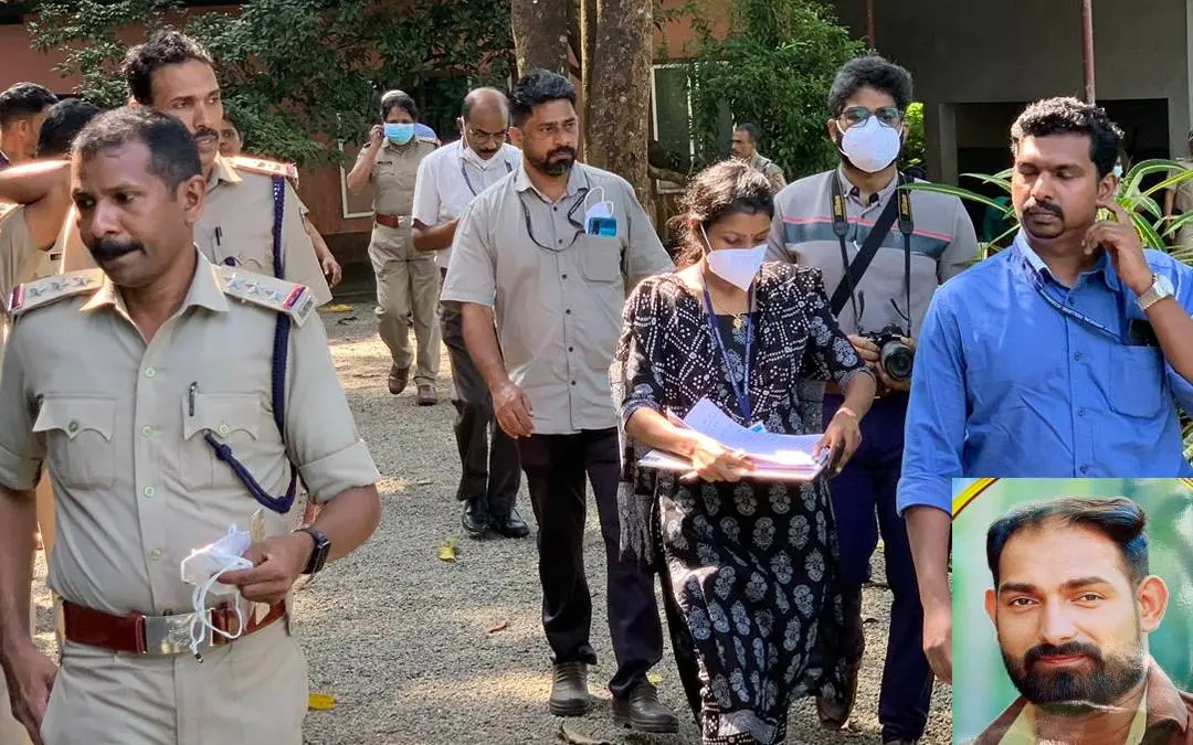 മൃതദേഹം പുറത്തെടുക്കാനായി പള്ളിയിലെത്തിയ പോലീസ് സംഘം. ഇന്‍സെറ്റില്‍ മരിച്ച തോമസ്