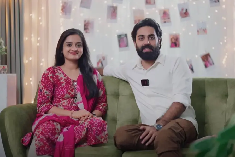 ആദ്യമായി കണ്ടത് അമ്പലത്തിൽ വെച്ച്, ഒരുഘട്ടത്തിൽ പിരിയുമെന്ന് തോന്നി;ജീവിതകഥയുമായി ജിപിയും ഗോപികയും