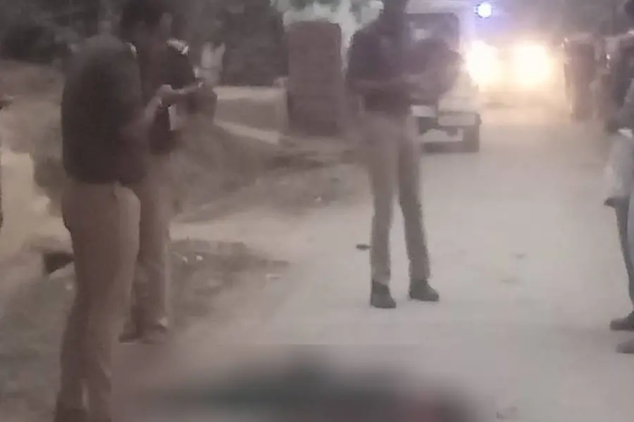 യു.പി.യില് ബലാത്സംഗക്കേസിലെ അതിജീവിതയെ പ്രതി പട്ടാപ്പകല് റോഡിലിട്ട് വെട്ടിക്കൊന്നു