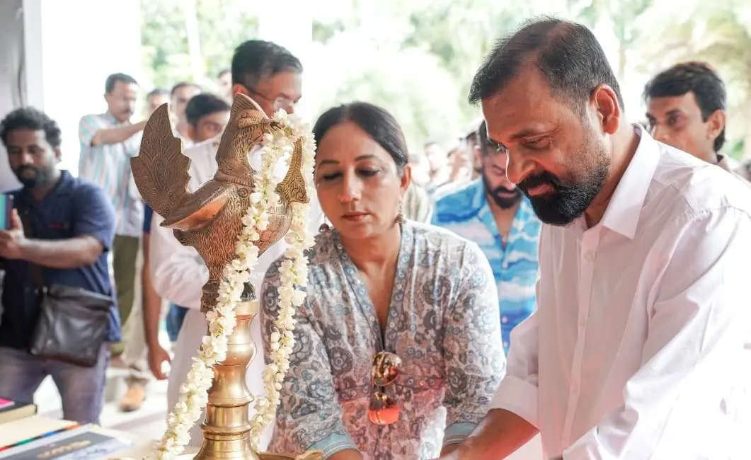 പൂജാ ചടങ്ങില് നിന്നും