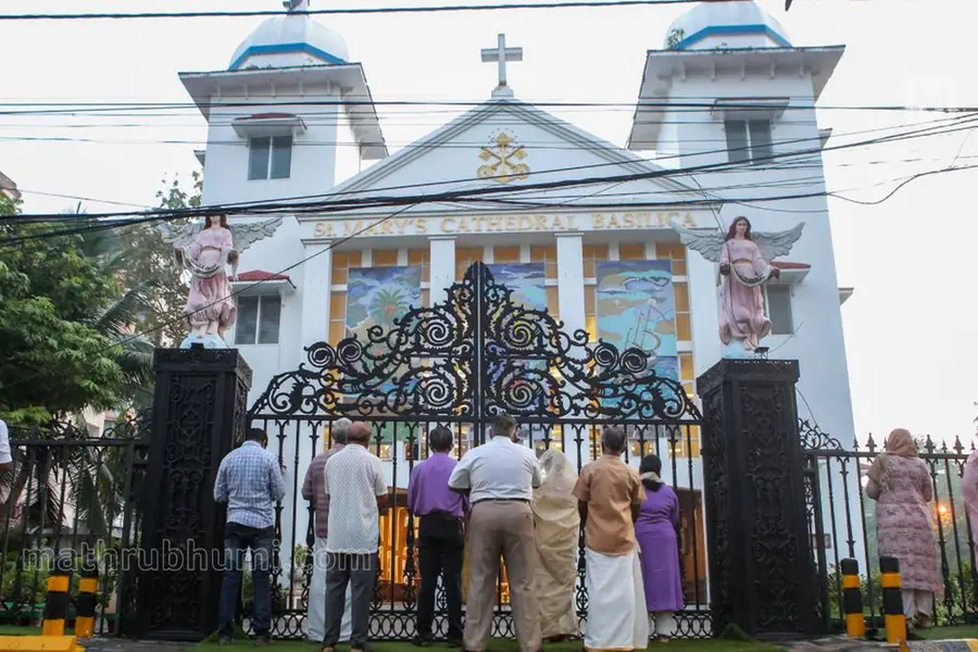 എറണാകുളം-അങ്കമാലി അതിരൂപതയിൽ ക്രിസ്മസിന് സിനഡ് നിർദേശിച്ച കുർബാന; സെന്റ് മേരീസ് ബസലിക്ക തുറക്കും