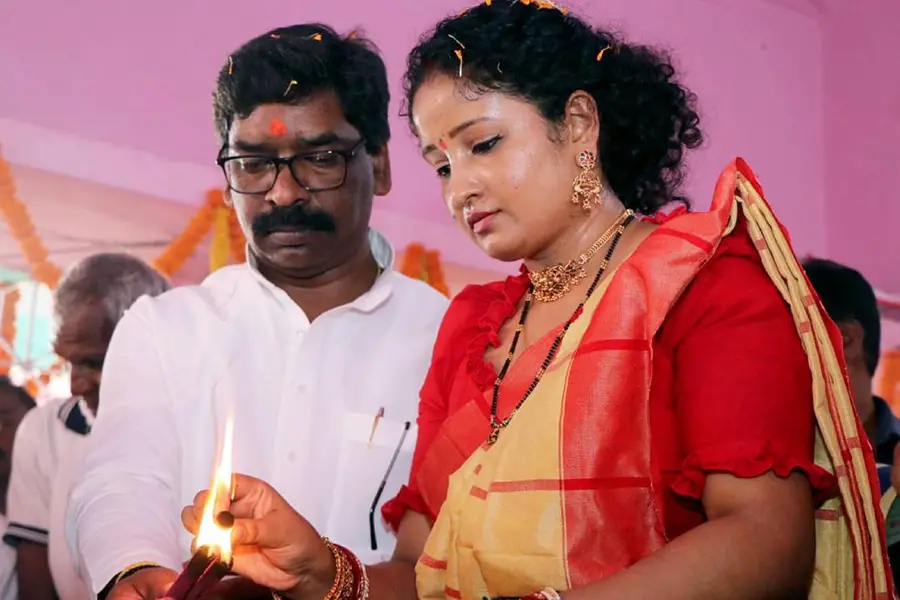 ഹേമന്ത് സോറന്‍ മറ്റൊരു നീതീഷ് ആകില്ലെന്ന് JMM; അറസ്റ്റിലായാല്‍ ഭാര്യ കല്‍പന മുഖ്യമന്ത്രിയാകും