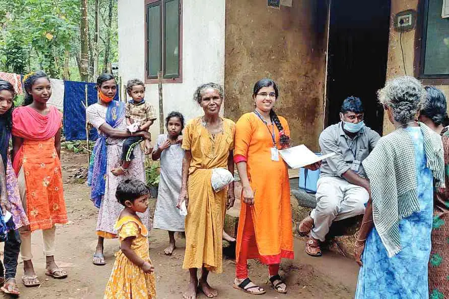 അന്നുചേക്കേറിയതാണ് ആദിവാസികളുടെ മനസ്സിൽ സുനുവെന്ന ആരോഗ്യപ്രവർത്തക; കാടിന്റെ മക്കളെ ചേർത്തുപിടിച്ച്..
