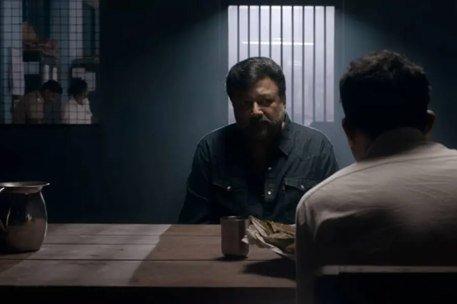 ജയറാം നായകനാകുന്ന മിഥുൻ മാനുവൽ ചിത്രം; നിഗൂഢതകൾ ഒളിപ്പിച്ച് 'അബ്രഹാം ഒസ്ലർ' ട്രെയിലർ