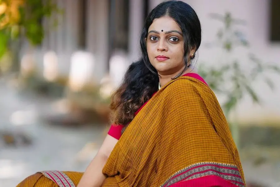 വെറുതെയിരിക്കുമ്പോൾ കരച്ചിൽ, സന്തോഷമില്ലായ്മ; പ്രസവാനന്തര വിഷാദരോഗത്തേക്കുറിച്ച് അശ്വതി