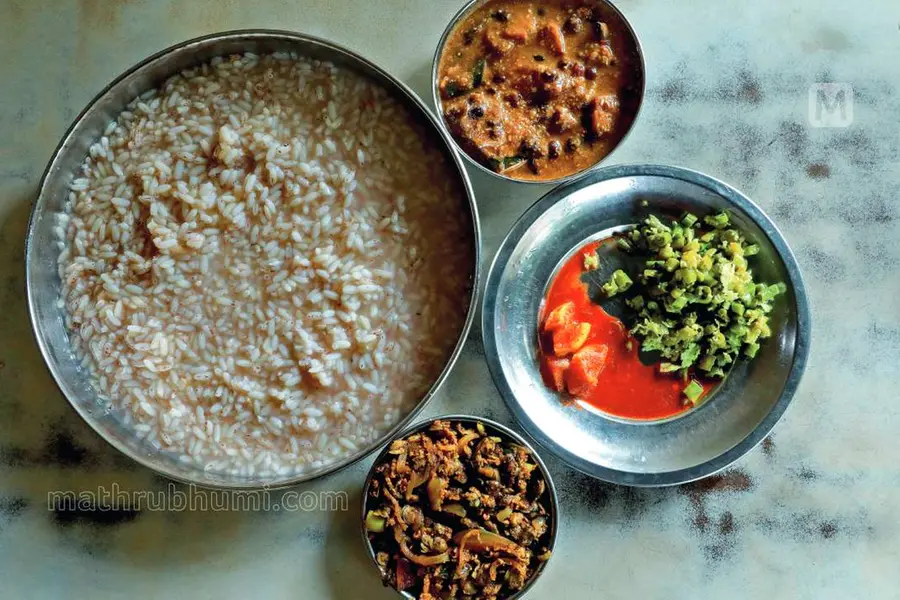 നേര്ത്ത കഞ്ഞി വിശപ്പും ദാഹവും തളര്ച്ചയും ഇല്ലാതാക്കും ; കഞ്ഞിക്കാര്യം ചെറുതല്ല