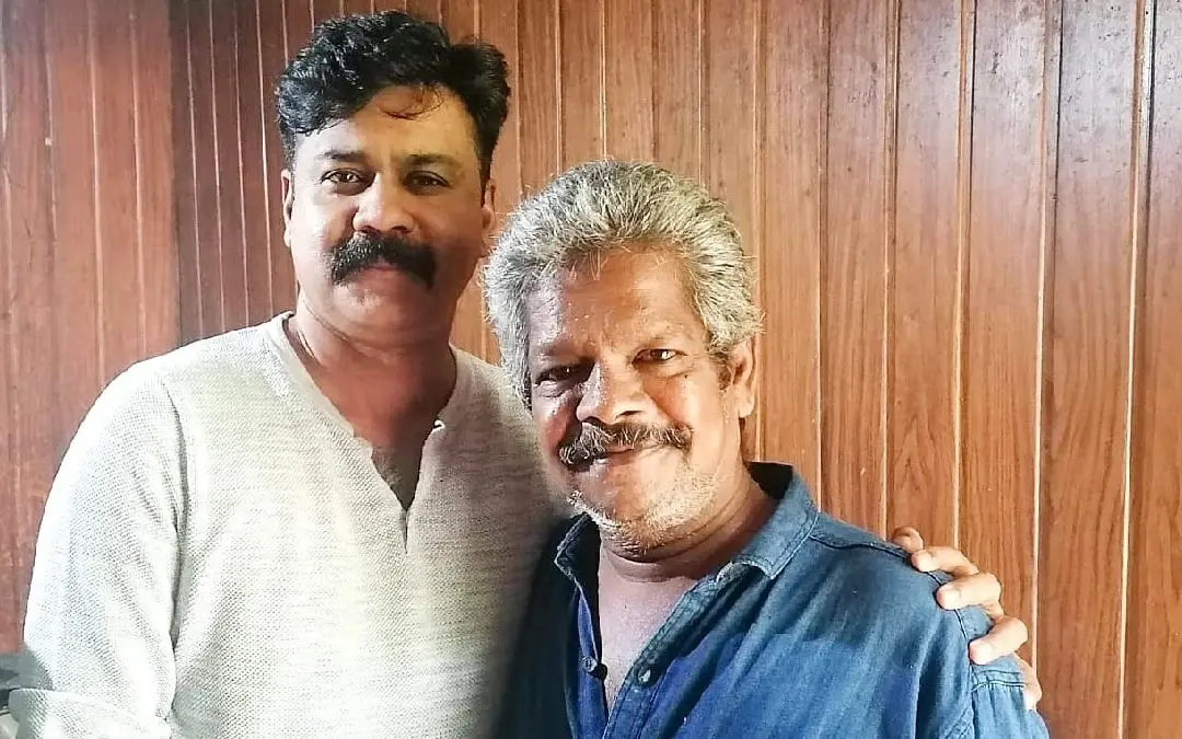 ജോബി വയലുങ്കൽ അരിസ്റ്റോ സുരേഷിനൊപ്പം